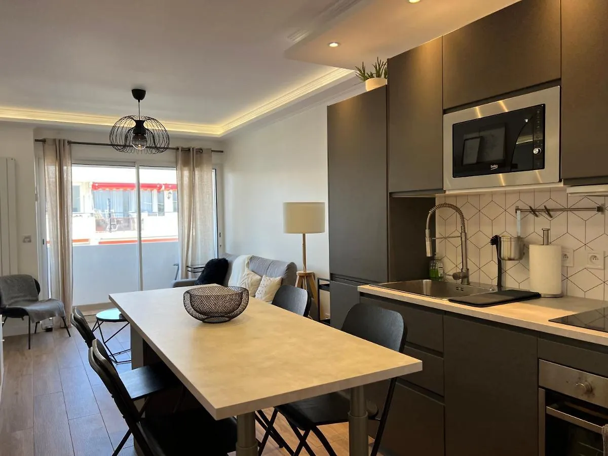 Cosy 2 Bedrooms Apartment Croisette Cannes Frankrike